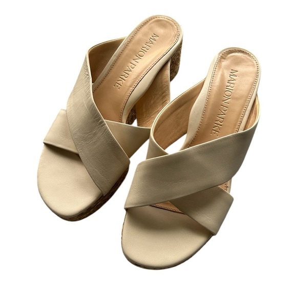 Marion Parke Bethany Wedge Bone Napa Leather New Excellent Italy $595. Size 7.5 - Picture 2 of 12